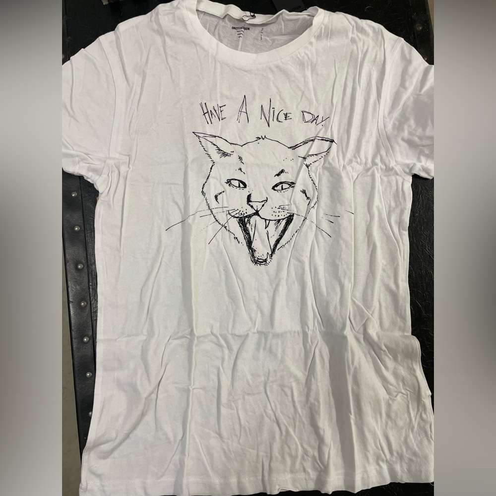 NWT Rare, One Teaspoon, Have a nice day, shirt, white, size small